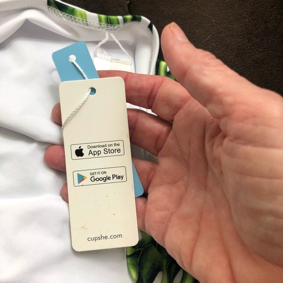 Cupshe bikini. - Picture 4 of 7